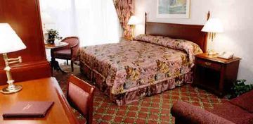 Travelodge By Wyndham Fallsview Hotel