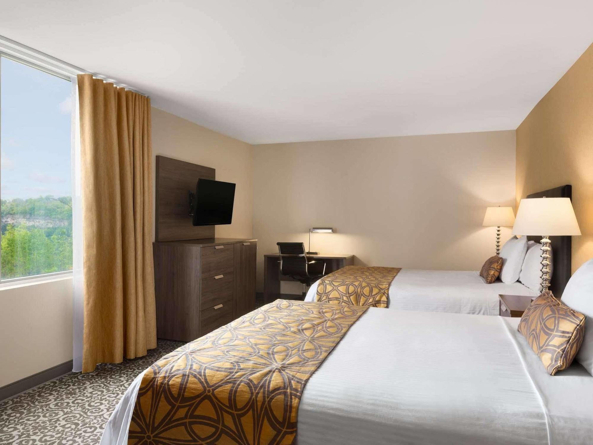 Travelodge By Wyndham Fallsview